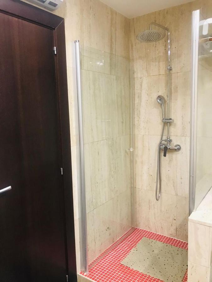 Apartamento 5 Home Suites Almería Buitenkant foto