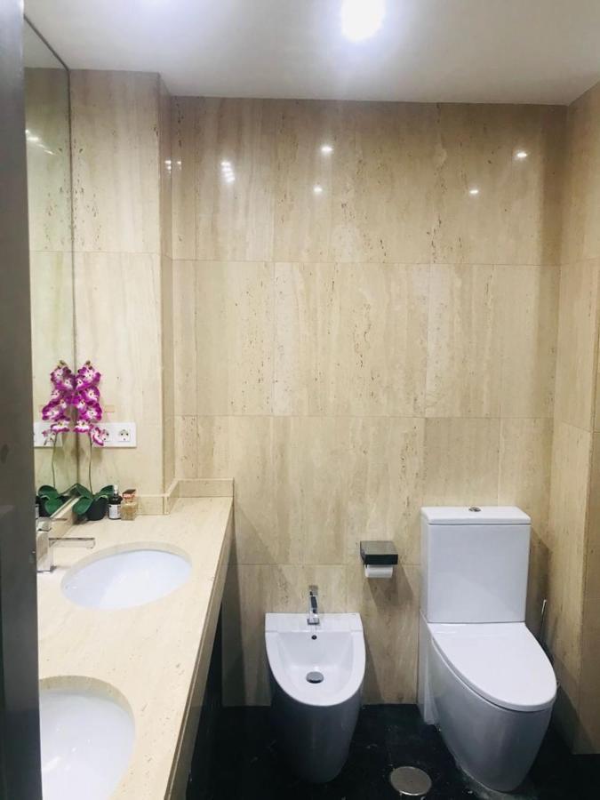 Apartamento 5 Home Suites Almería Buitenkant foto