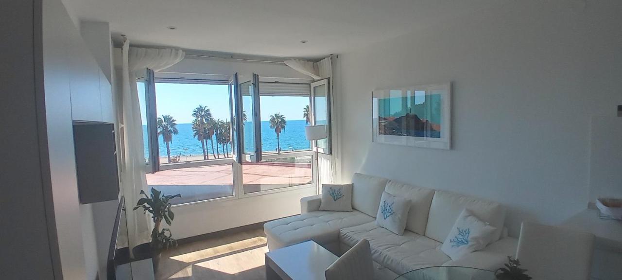 Apartamento 5 Home Suites Almería Buitenkant foto