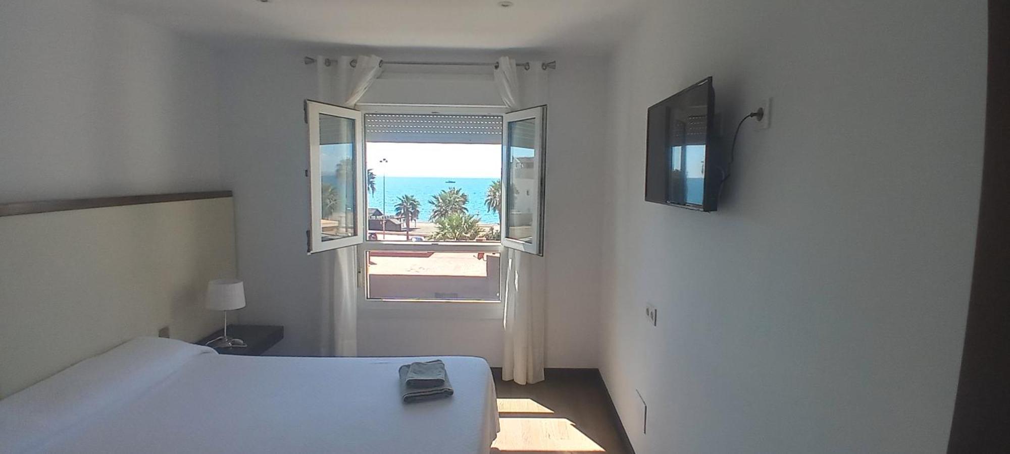 Apartamento 5 Home Suites Almería Kamer foto